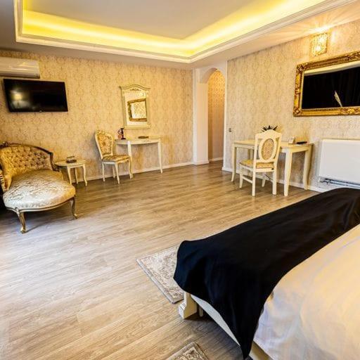 Grand Hotel Baroc Zalău Exterior photo