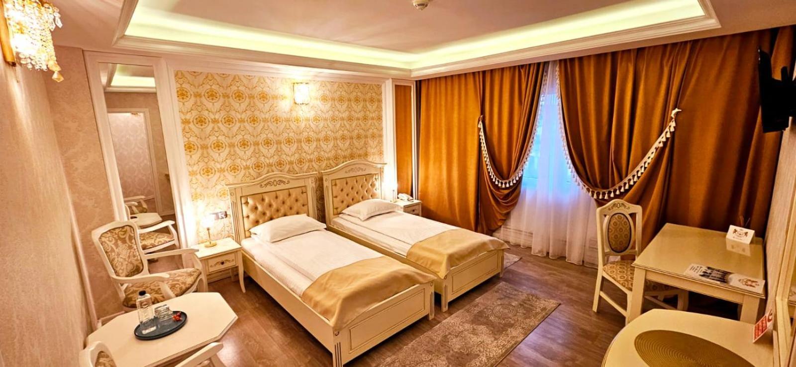 Grand Hotel Baroc Zalău Exterior photo